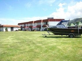 Avalon Motel