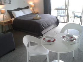 Avalon Motel