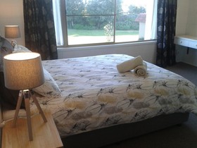 Avalon Motel