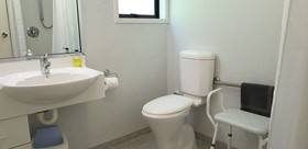 Coastal Motor Lodge