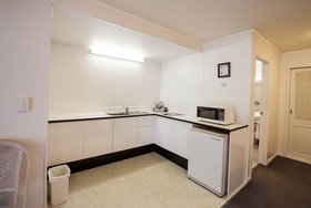 Coastal Motor Lodge