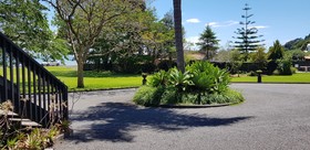 Coastal Motor Lodge