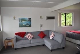 Coastal Motor Lodge