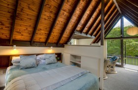 Coastal Motor Lodge