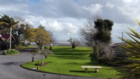 Coastal Motor Lodge