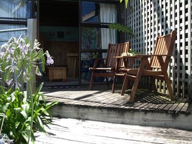 Grafton Cottage and Chalets