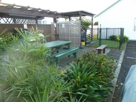 Blake Court Motel