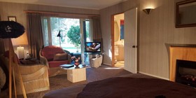 Bushland Park Lodge