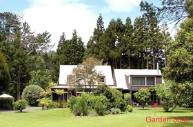 Bushland Park Lodge