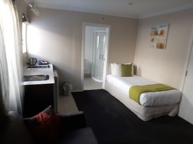 Southpacific Motel and Conferance Centre
