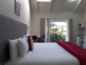 Southpacific Motel and Conferance Centre
