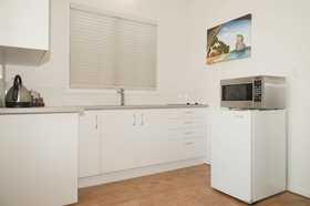Beachfront Resort - Mercury Bay