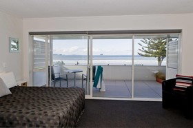Oceanside Motel Whitianga