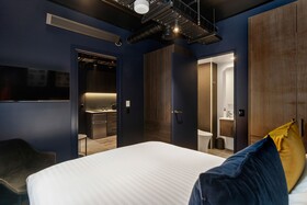 Abstract Hotel
