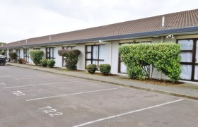 Airport Garden Inn Hotel & Conference Centre