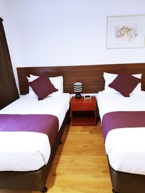 Airport Garden Inn Hotel & Conference Centre