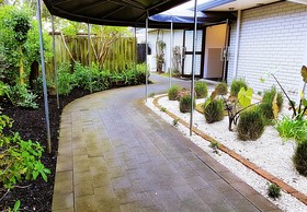 Airport Garden Inn Hotel & Conference Centre
