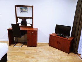 Airport Garden Inn Hotel & Conference Centre