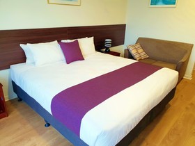 Airport Garden Inn Hotel & Conference Centre