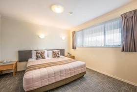 Albany Oak Motel