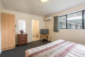 Albany Oak Motel