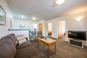 Albany Oak Motel