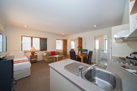 Apollo Hotel Auckland