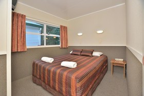 Auckland North Shore Motels & Holiday Park