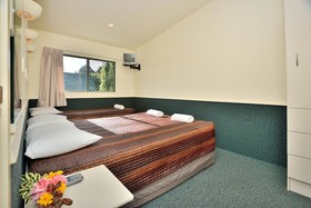 Auckland North Shore Motels & Holiday Park