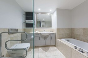 AVANI Auckland Metropolis Residences