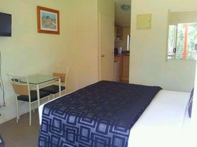 Avondale Motor Inn
