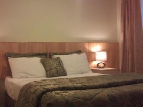Avondale Motor Inn