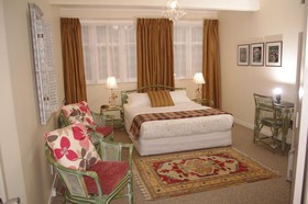 Bavaria Bed & Breakfast Hotel