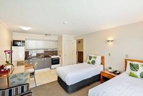 Best Western Newmarket Inn & Suites