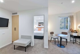 Best Western Newmarket Inn & Suites