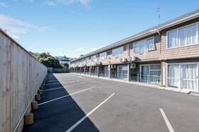 Best Western Newmarket Inn & Suites