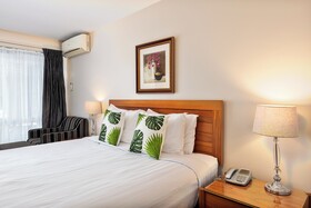 Best Western Newmarket Inn & Suites