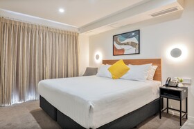 Best Western Newmarket Inn & Suites