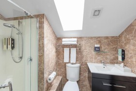 Best Western Newmarket Inn & Suites