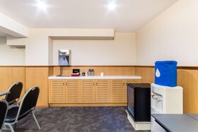 Best Western Newmarket Inn & Suites