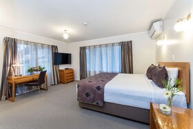 Best Western Newmarket Inn & Suites