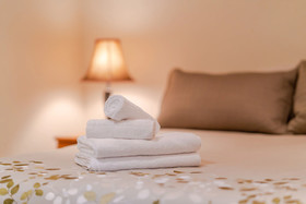 Birkenhead Super Cozy & Comfort Shared Room