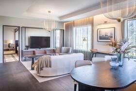 DoubleTree by Hilton Karaka