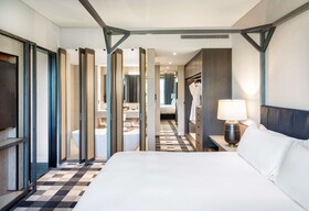 DoubleTree by Hilton Karaka
