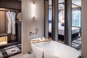 DoubleTree by Hilton Karaka