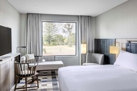 DoubleTree by Hilton Karaka