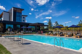 DoubleTree by Hilton Karaka