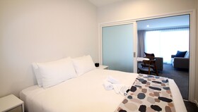 Fernz Motel