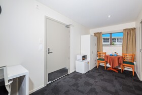 Greenlane Motel