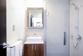 No. 9 Hotel
